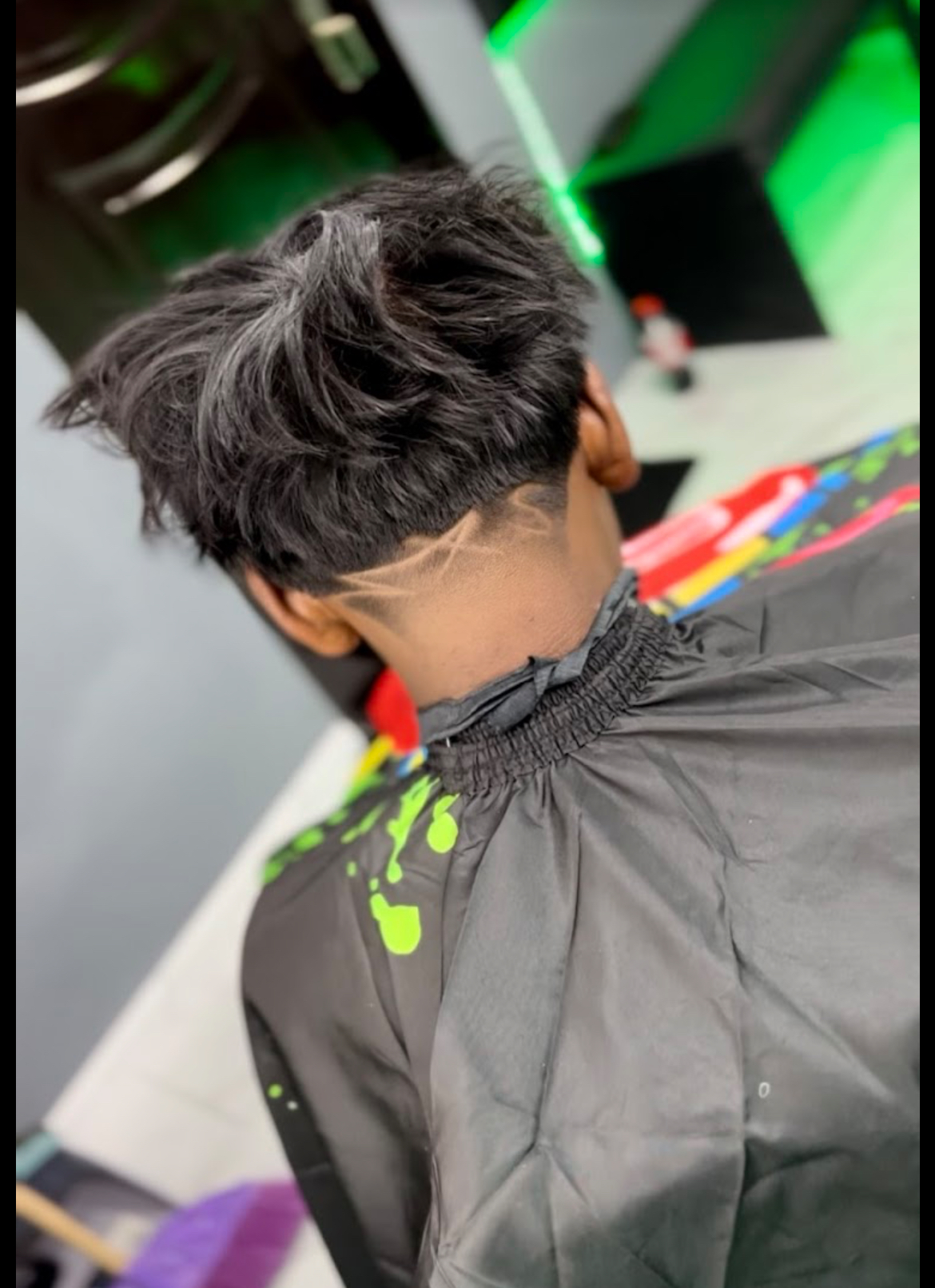 Sr.Cutz_ Barbershop